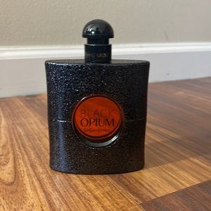 Black opium by YvesSaintLaurent